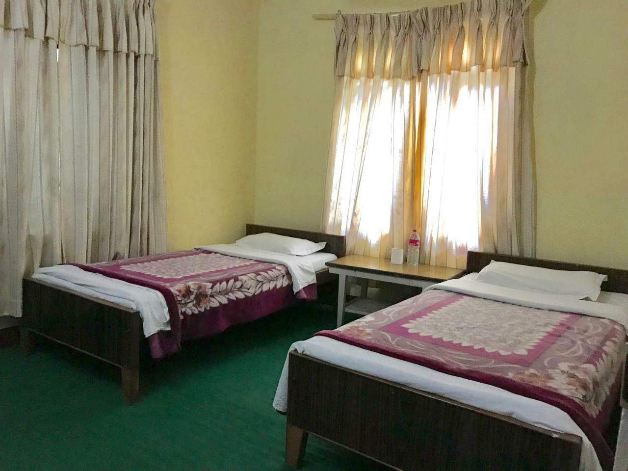 Geo Guest House Pokhara Exterior foto